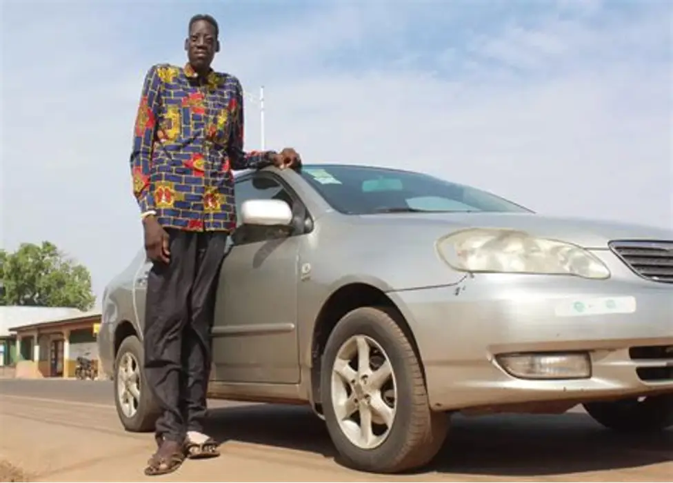 Ghana’s Tallest Man Abdul Samed Dies at 33